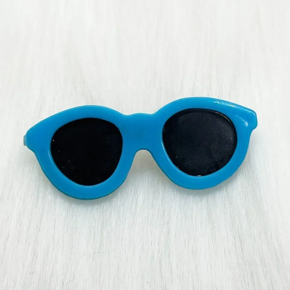 🔮‎ 5/$25 80s Vintage Blue Sunglasses Pin